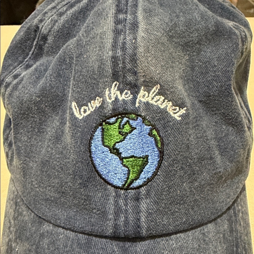 Adult Blue Earth Embroidered “Love The Planet” Cap Hat. OSFA - Picture 10 of 10